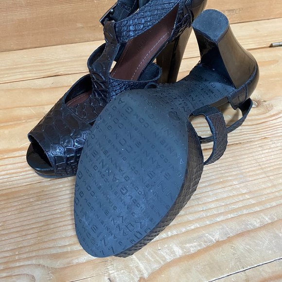 Gianni Bini, size 8, Black heels - Picture 4 of 4